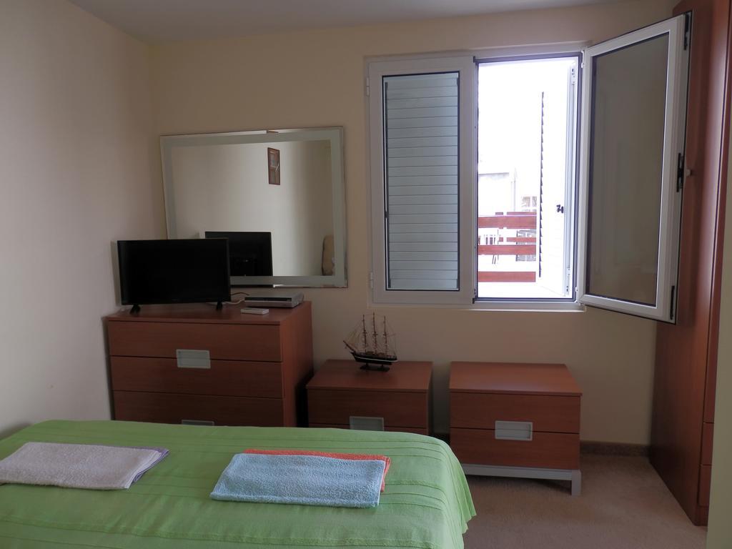 Apartments Esperanza Utjeha Εξωτερικό φωτογραφία